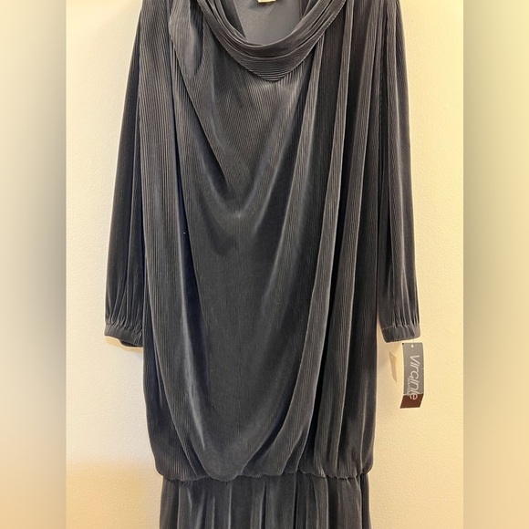 Vintage Virginie Paris Adora Black Dress bh. - Picture 10 of 16